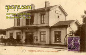 Verneuil L'étang (Seine-et-Marne) - Gare (extérieur)