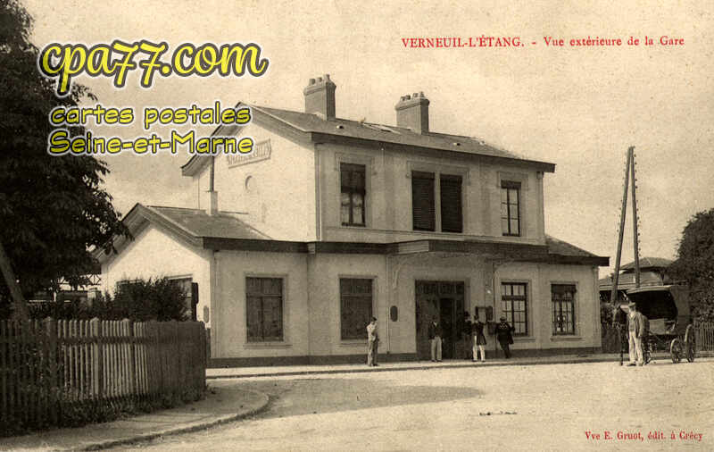 Verneuil L'étang (Seine-et-Marne) - Vue extérieure de la Gare