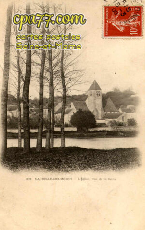 Vernou La Celle Sur Seine (Seine-et-Marne) - L&rsquo;Eglise, vue de la Seine