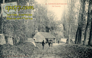 Vernou La Celle Sur Seine (Seine-et-Marne) - Le Lavoir