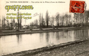 Vernou La Celle Sur Seine (Seine-et-Marne) - Vue prise de la Pièce d&rsquo;eau du Château