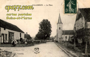 Villebéon (Seine-et-Marne) - La Place