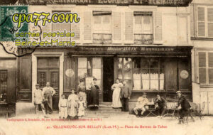 Villeneuve Sur Bellot (Seine-et-Marne) - Place du Bureau de Tabac