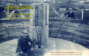 Villiers St Georges (Seine-et-Marne) - Vue générale prise du haut du réservoir