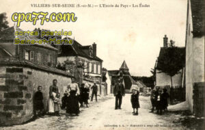 Villiers Sur Seine (Seine-et-Marne) - L&rsquo;Entrée du Pays – Les Ecoles