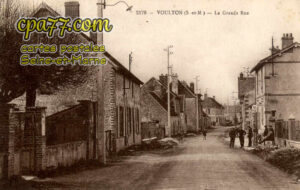 Voulton (Seine-et-Marne) - La Grande Rue