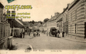 Voulx (Seine-et-Marne) - La Rue de l&rsquo;Ile